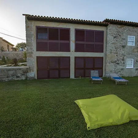 Casas De Sao Martinho * アルコス・デ・ヴァルデヴェス
